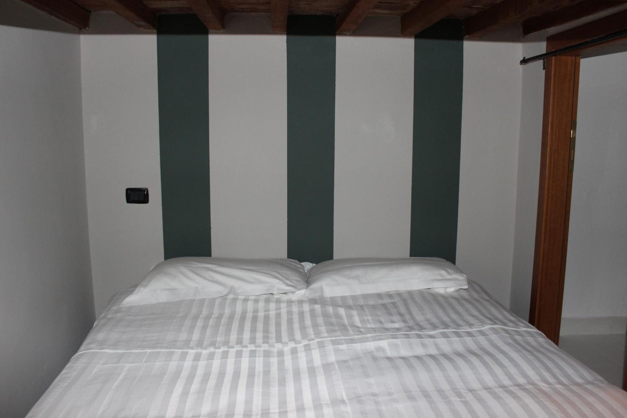 Hotel Ariston Livorno Pokoj fotografie